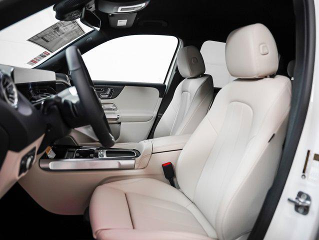 new 2025 Mercedes-Benz GLB 250 car, priced at $49,870