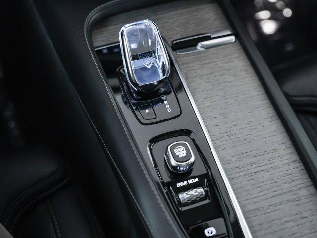 used 2021 Volvo XC90 Recharge Plug-In Hybrid car, priced at $32,700