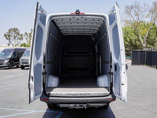 new 2024 Mercedes-Benz Sprinter 3500 car, priced at $68,735