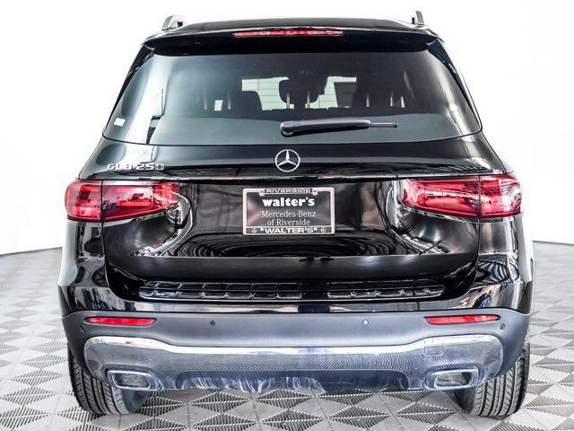 new 2025 Mercedes-Benz GLB 250 car, priced at $47,145