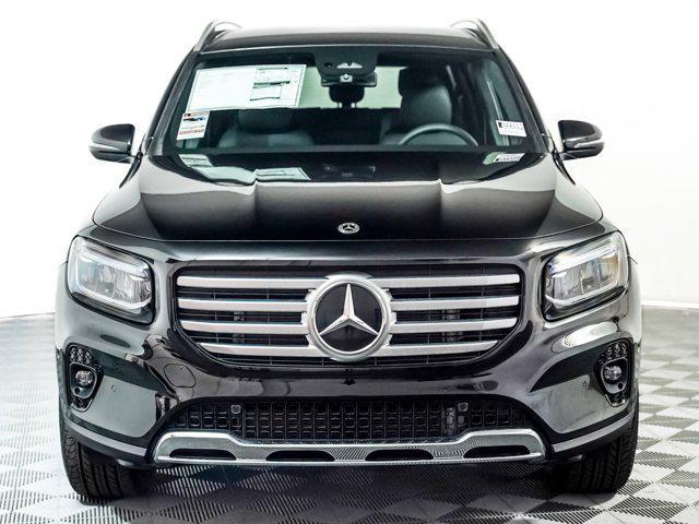 new 2025 Mercedes-Benz GLB 250 car, priced at $47,145