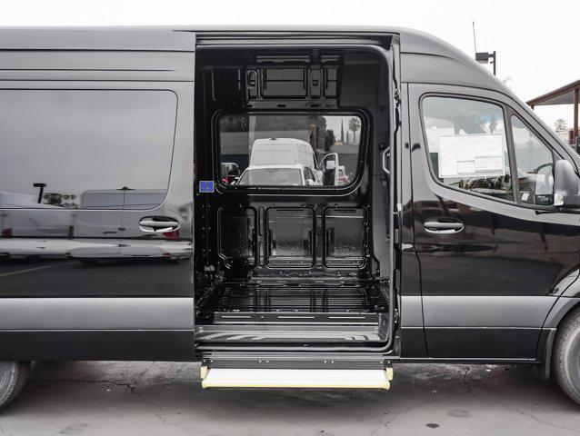 new 2024 Mercedes-Benz Sprinter 2500 car, priced at $75,062