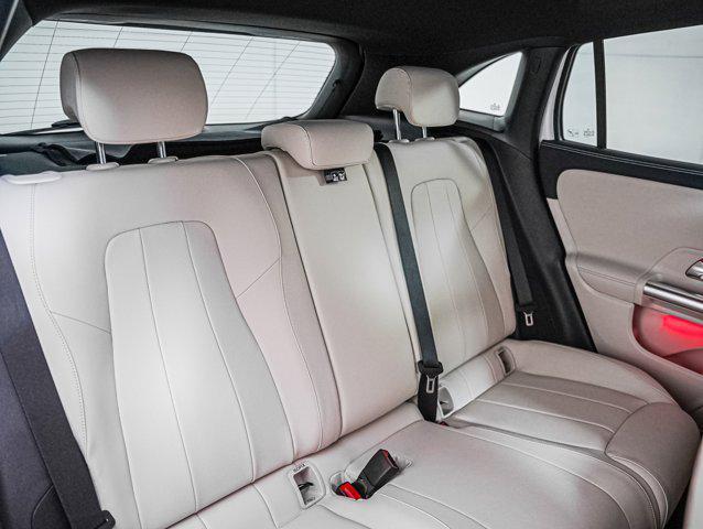 new 2025 Mercedes-Benz GLA 250 car, priced at $45,545