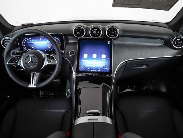 new 2025 Mercedes-Benz GLC 300 car, priced at $54,395