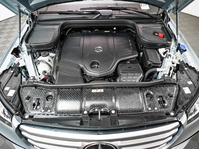 new 2025 Mercedes-Benz GLS 450 car, priced at $95,365