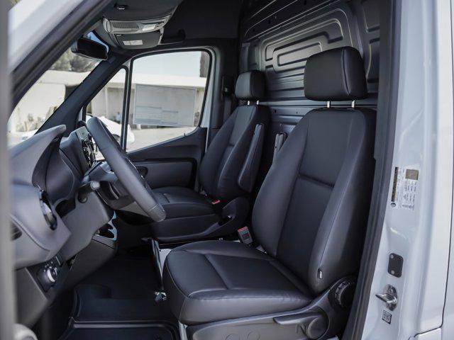 new 2025 Mercedes-Benz Sprinter 2500 car, priced at $62,872