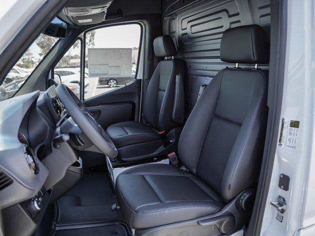 new 2025 Mercedes-Benz Sprinter 2500 car, priced at $65,622