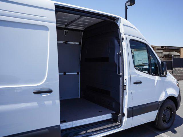 new 2025 Mercedes-Benz Sprinter 2500 car, priced at $65,622