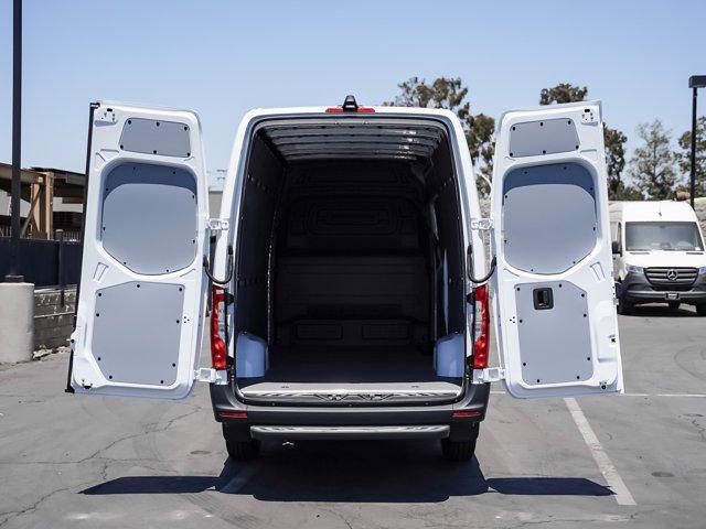new 2025 Mercedes-Benz Sprinter 2500 car, priced at $65,622