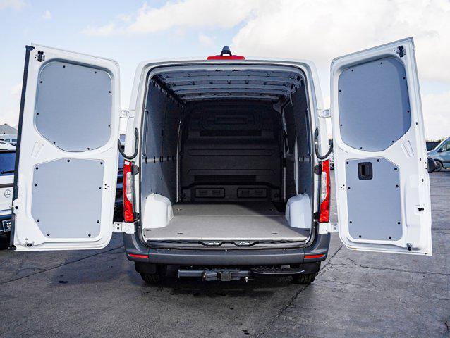 new 2025 Mercedes-Benz Sprinter 2500 car, priced at $56,926