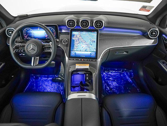 new 2025 Mercedes-Benz GLC 300 car, priced at $61,210
