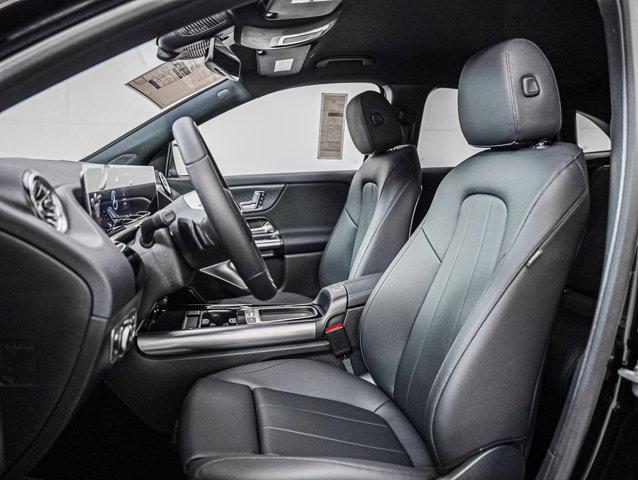 new 2025 Mercedes-Benz GLA 250 car, priced at $45,845