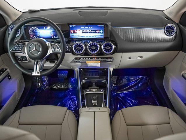 new 2025 Mercedes-Benz GLA 250 car, priced at $45,445
