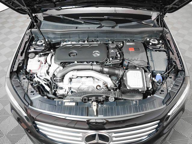 new 2025 Mercedes-Benz GLB 250 car, priced at $49,595