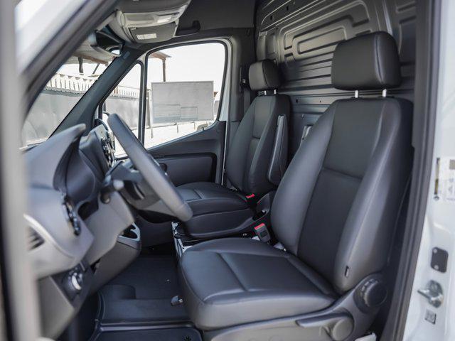new 2025 Mercedes-Benz Sprinter 2500 car, priced at $65,906