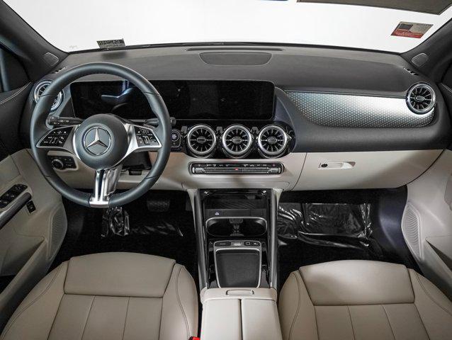 new 2025 Mercedes-Benz GLA 250 car, priced at $46,645