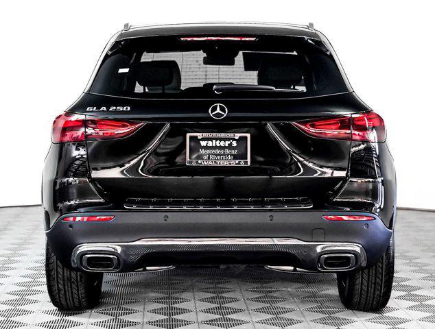 new 2025 Mercedes-Benz GLA 250 car, priced at $46,645