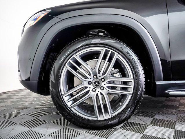 new 2026 Mercedes-Benz GLS 450 car, priced at $93,785