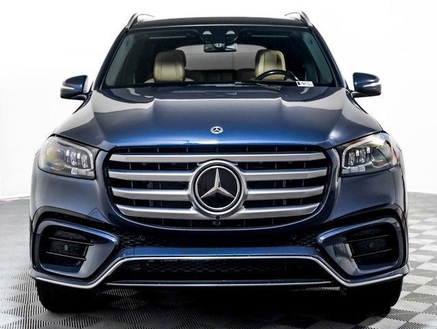new 2024 Mercedes-Benz GLS 450 car, priced at $100,605