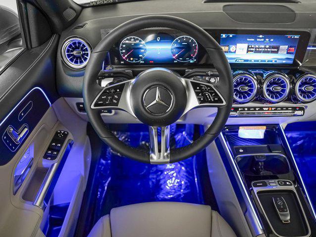 new 2025 Mercedes-Benz GLB 250 car, priced at $54,020