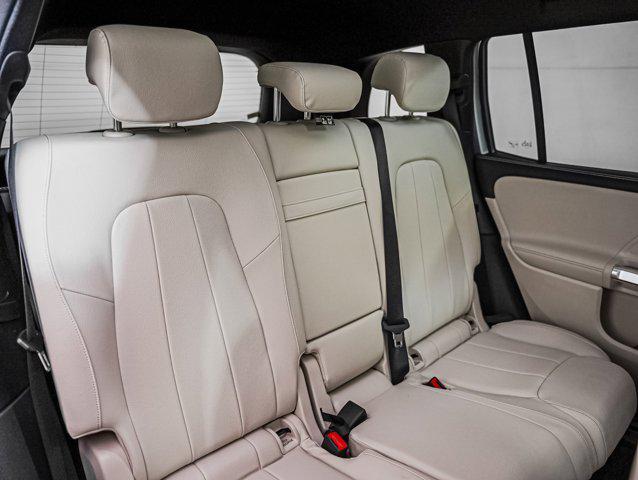 new 2025 Mercedes-Benz GLB 250 car, priced at $54,020