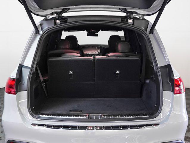 new 2025 Mercedes-Benz GLS 580 car, priced at $121,580