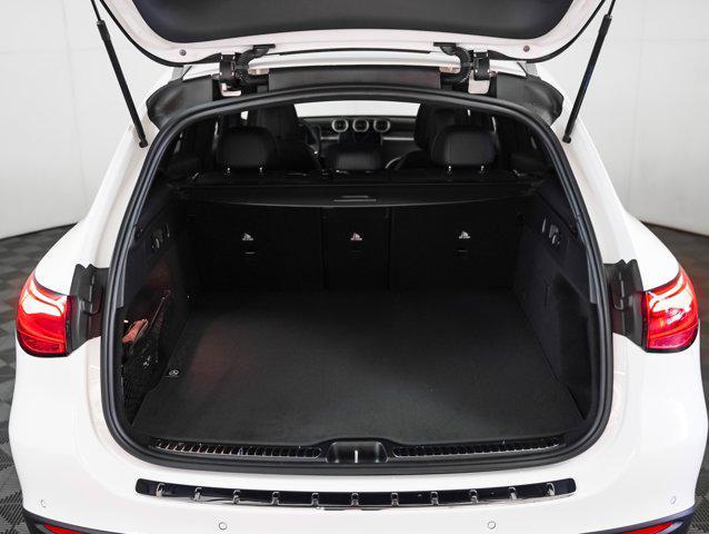 new 2025 Mercedes-Benz GLC 300 car, priced at $55,865