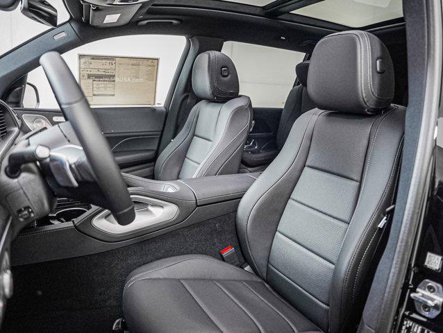 new 2025 Mercedes-Benz GLS 450 car, priced at $93,255