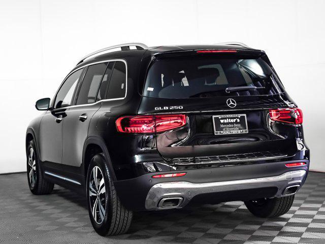 new 2024 Mercedes-Benz GLB 250 car, priced at $49,370