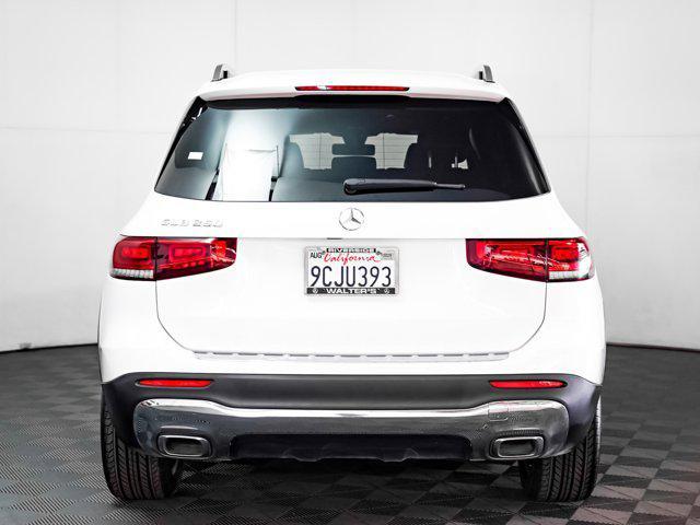 used 2022 Mercedes-Benz GLB 250 car, priced at $27,900