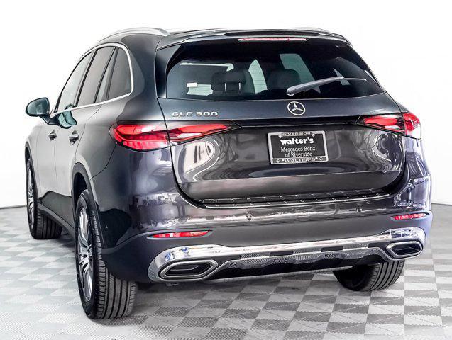 new 2025 Mercedes-Benz GLC 300 car, priced at $52,915