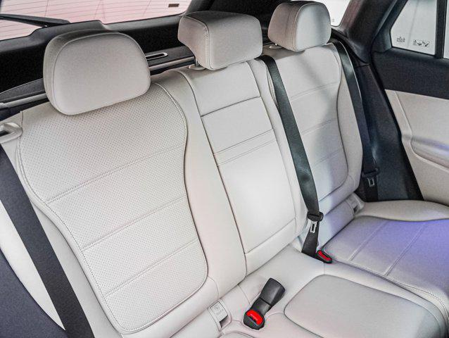 new 2025 Mercedes-Benz GLC 300 car, priced at $52,915