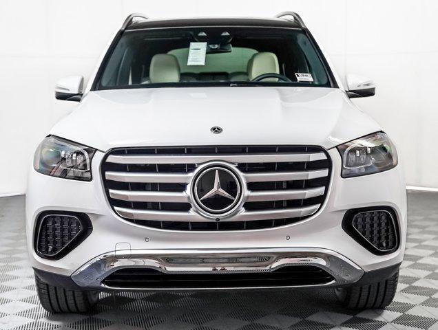 new 2025 Mercedes-Benz GLS 450 car, priced at $91,775