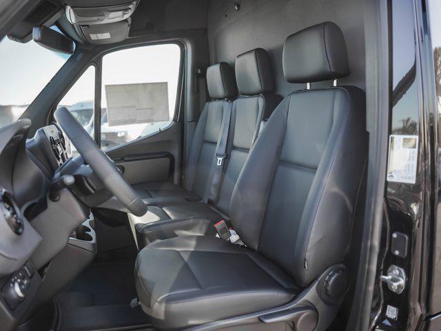 new 2025 Mercedes-Benz Sprinter 2500 car, priced at $68,183