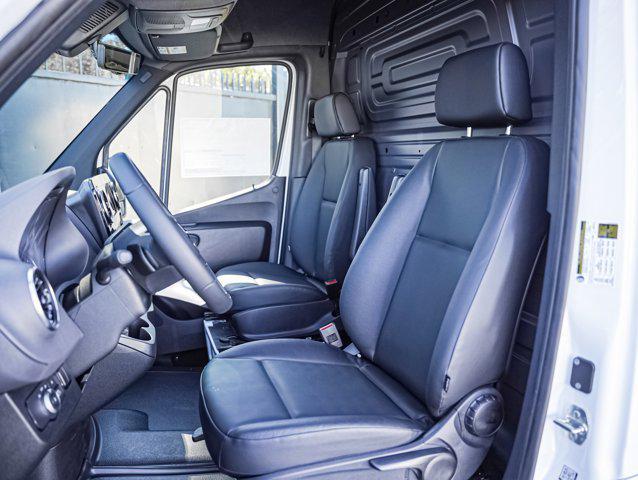 new 2025 Mercedes-Benz Sprinter 2500 car, priced at $69,325