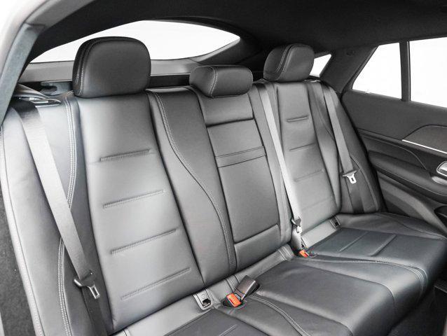 new 2025 Mercedes-Benz GLE 450 car, priced at $87,755