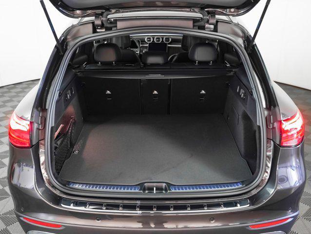 new 2025 Mercedes-Benz GLC 300 car, priced at $57,515