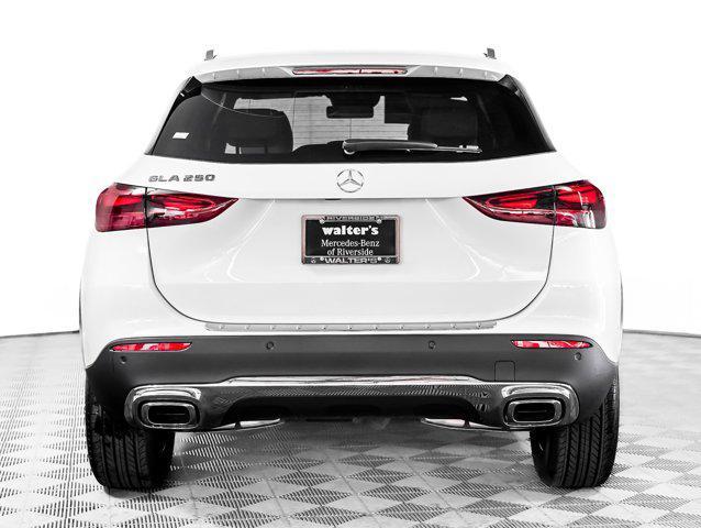 new 2025 Mercedes-Benz GLA 250 car, priced at $45,845