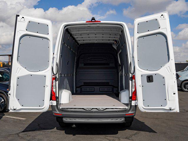 new 2025 Mercedes-Benz Sprinter 2500 car, priced at $63,384