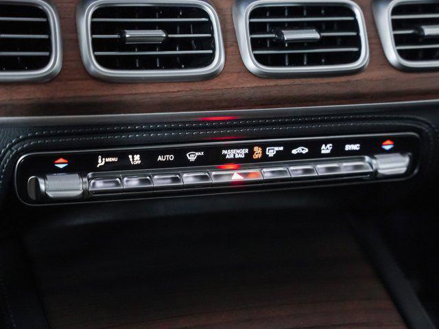 new 2025 Mercedes-Benz GLS 580 car, priced at $117,280