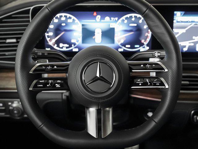 new 2025 Mercedes-Benz GLS 580 car, priced at $117,280