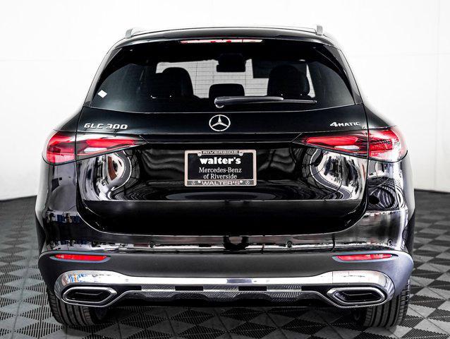 new 2024 Mercedes-Benz GLC 300 car, priced at $52,695