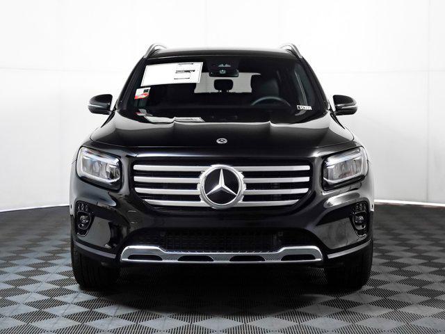 new 2025 Mercedes-Benz GLB 250 car, priced at $47,145