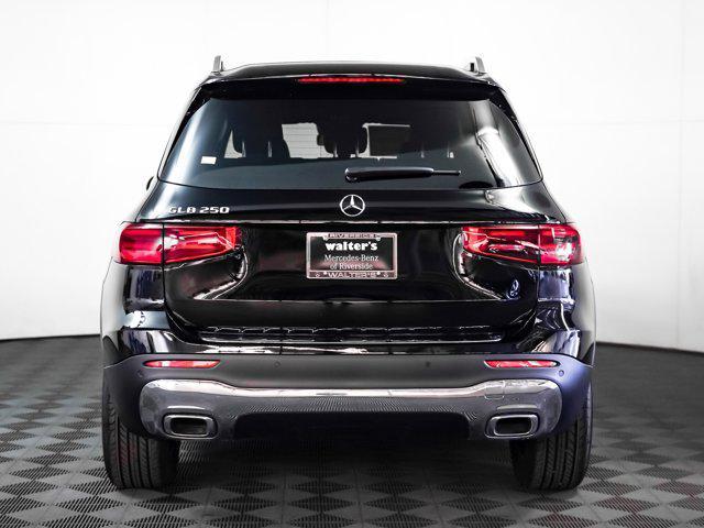 new 2025 Mercedes-Benz GLB 250 car, priced at $47,145