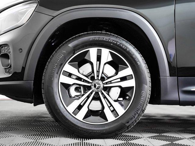 new 2025 Mercedes-Benz GLB 250 car, priced at $47,145