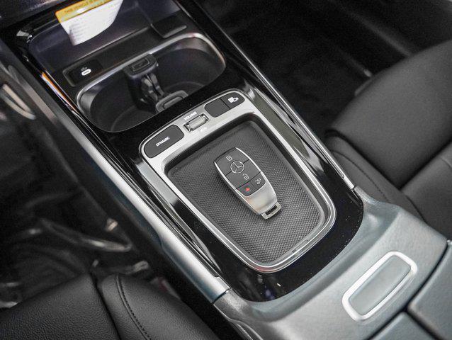 new 2026 Mercedes-Benz GLB 250 car, priced at $48,215