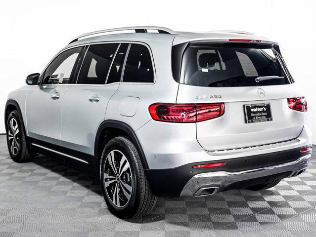 new 2024 Mercedes-Benz GLB 250 car, priced at $50,120