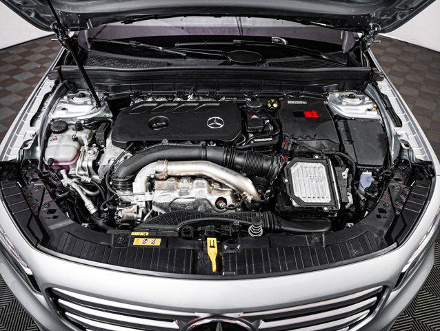 new 2024 Mercedes-Benz GLB 250 car, priced at $50,120