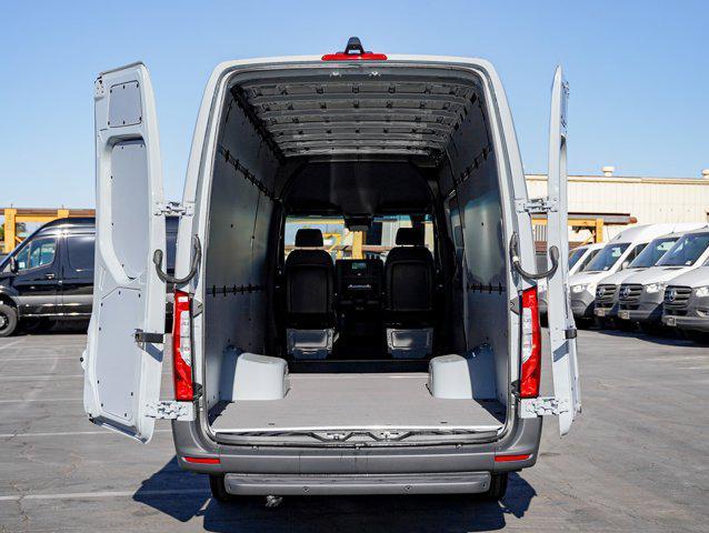 new 2024 Mercedes-Benz Sprinter 3500 car, priced at $72,734