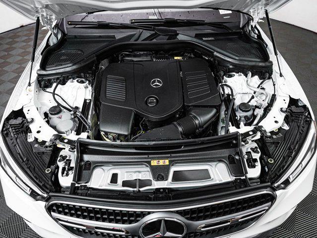 new 2025 Mercedes-Benz GLC 300 car, priced at $50,945